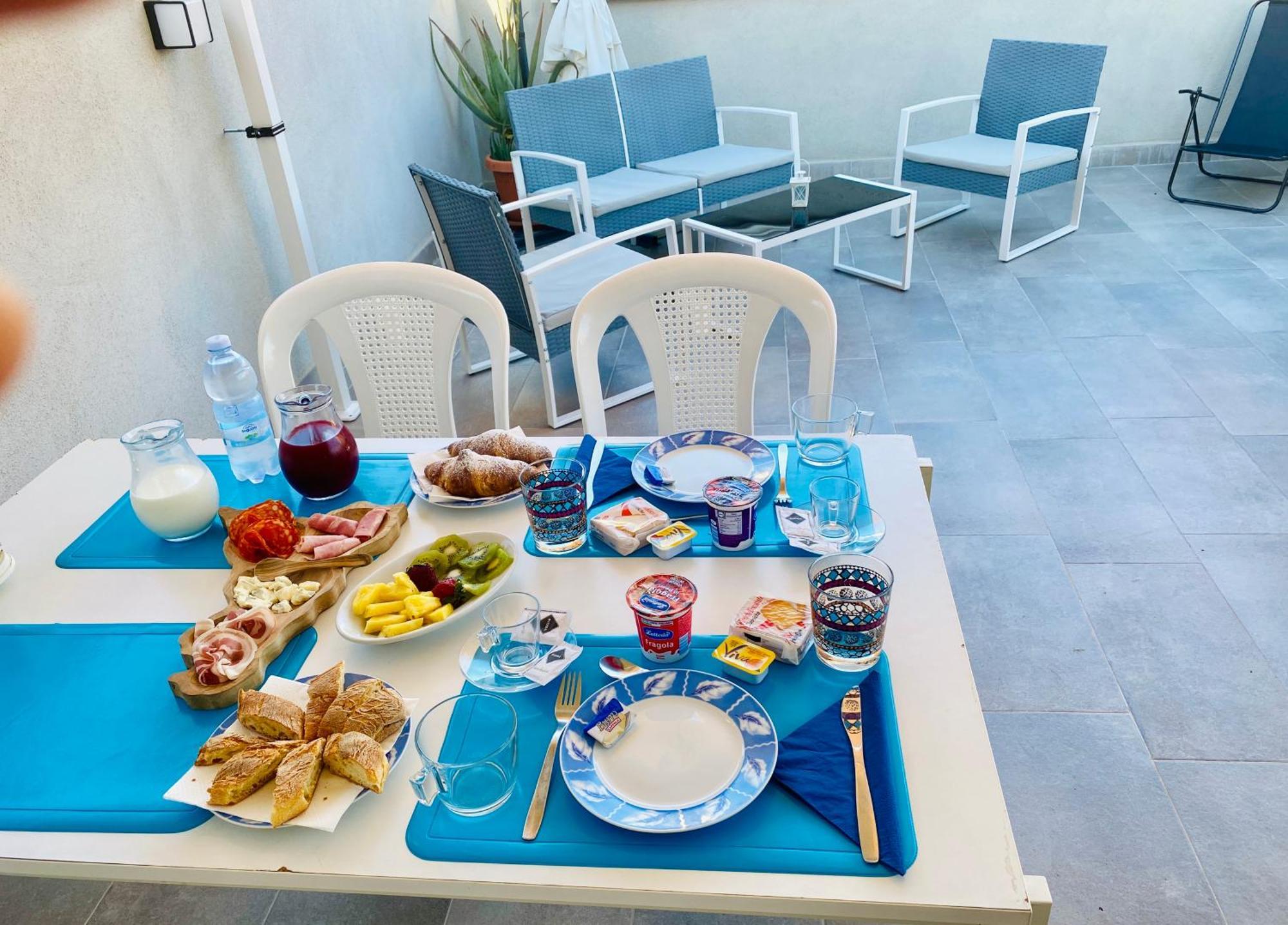 Bed and Breakfast Royal House Катания Экстерьер фото